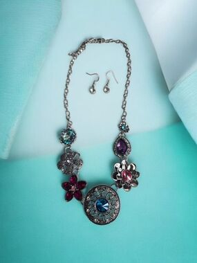 Necklace Set
